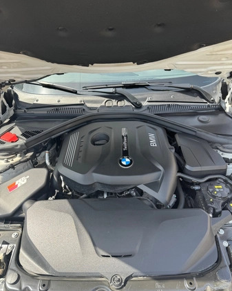 BMW Seria 1 cena 120000 przebieg: 46000, rok produkcji 2019 z Ząbki małe 172